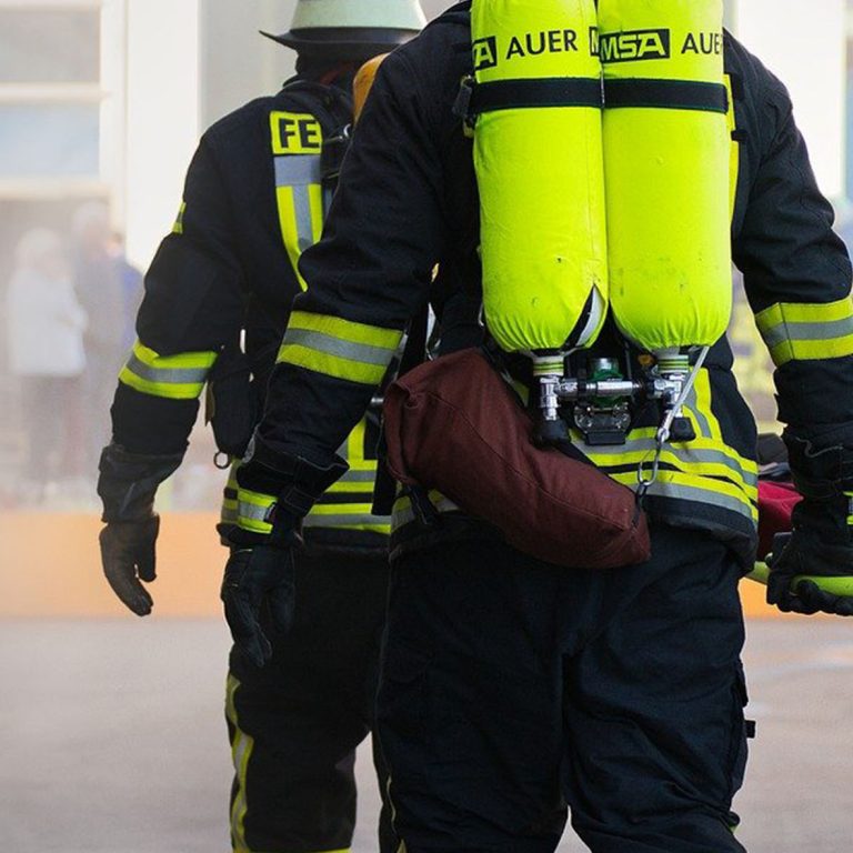 PSIG - pompier-activités (1180x1625px)_0012_fire-fighting-4495488_1280